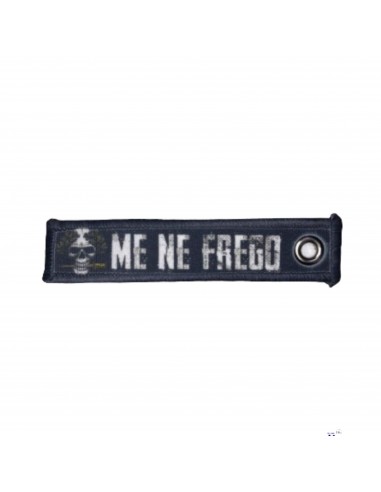 Llavero "Me Ne Frego"